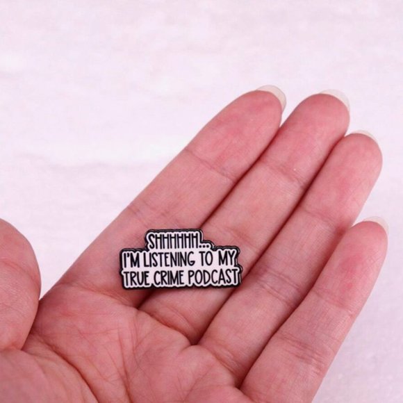 💚 2 for $20 💚 True Crime Podcast - Murderino - Novelty Enamel Pin - Picture 7 of 10